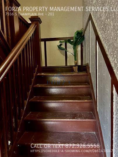 Apartment for rent at 7556 S Champlain Ave #201, Chicago, IL 60619
