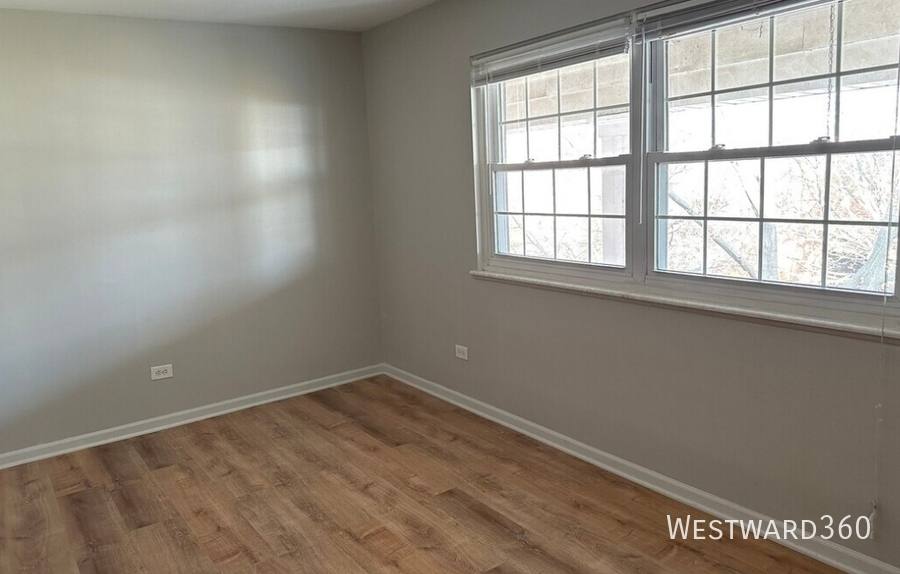 Apartment for rent at 5501 Carriage Way Dr #315, Rolling Meadows, IL 60008