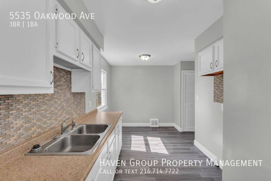 House for rent at 5535 Oakwood Ave, Maple Heights, OH 44137