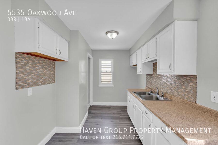 House for rent at 5535 Oakwood Ave, Maple Heights, OH 44137