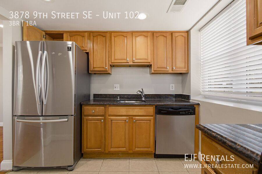 Apartment for rent at 3878 9th St SE #102, Washington, DC 20032