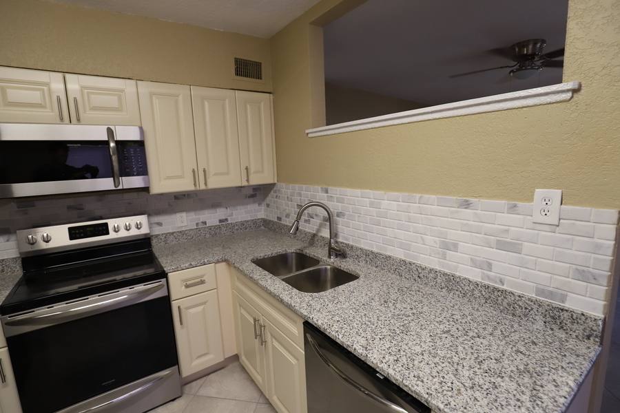 House for rent at 4124 Flamingo Dr, New Port Richey, FL 34652