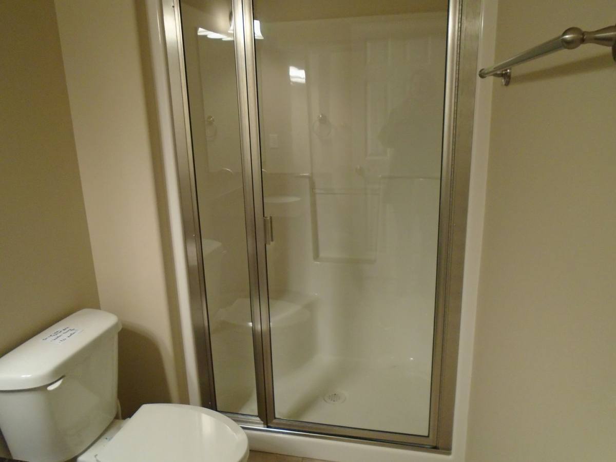 House for rent at 660 Telegraph Rd, Bellingham, WA 98226