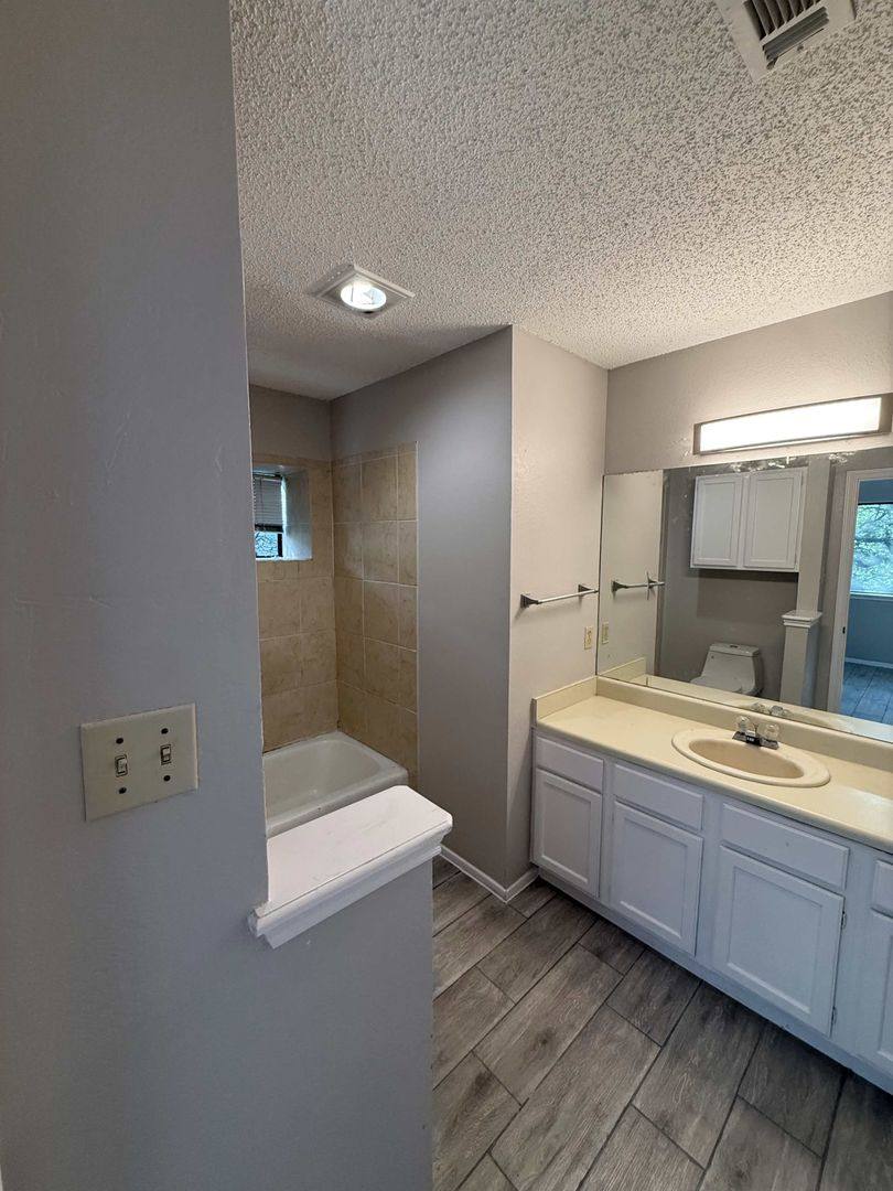 House for rent at 12058 Trotwood Dr, Austin, TX 78753
