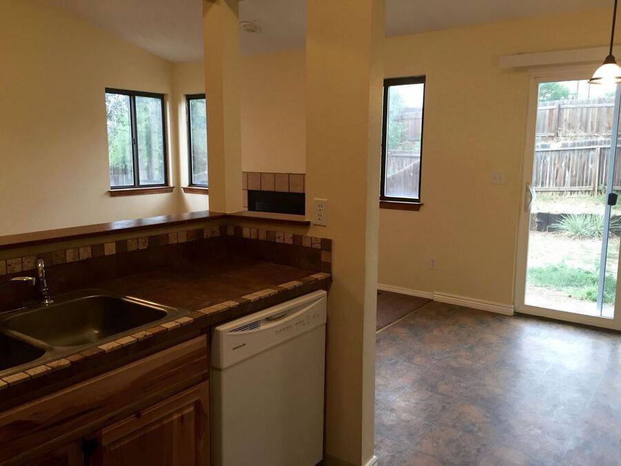 House for rent at 6460 Mohican Dr, Colorado Springs, CO 80915