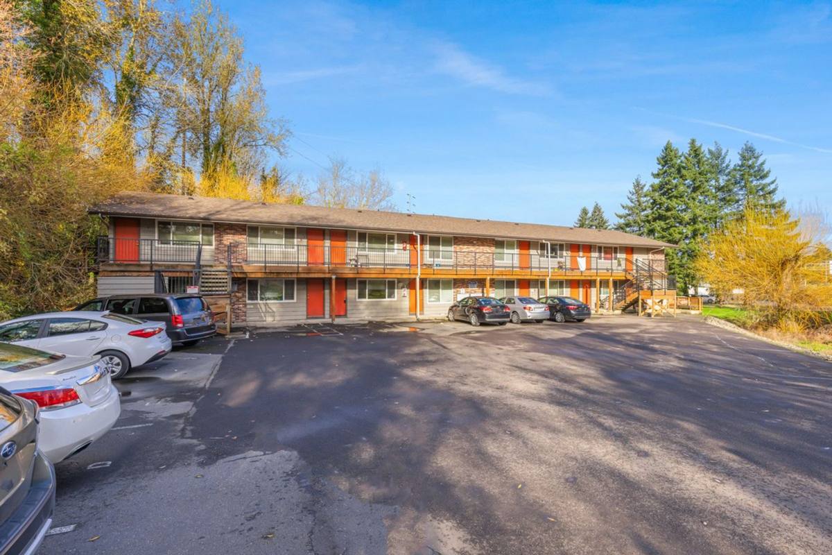 Apartment for rent at 1725 SW Multnomah, Portland, OR 97219