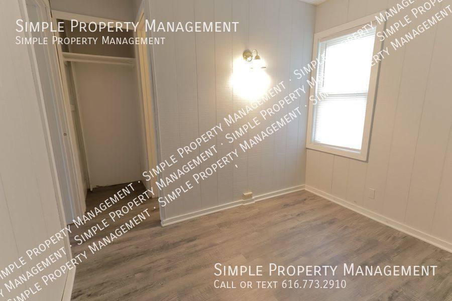 Apartment for rent at 242 Page St NE #2, Grand Rapids, MI 49505