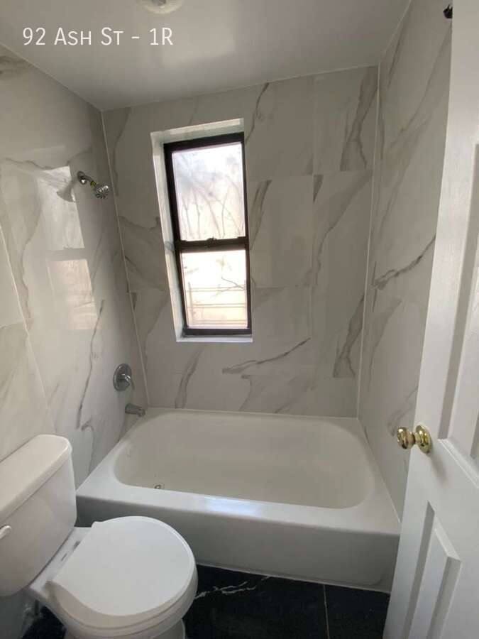 Apartment for rent at 92 Ash St #1R, Yonkers, NY 10701