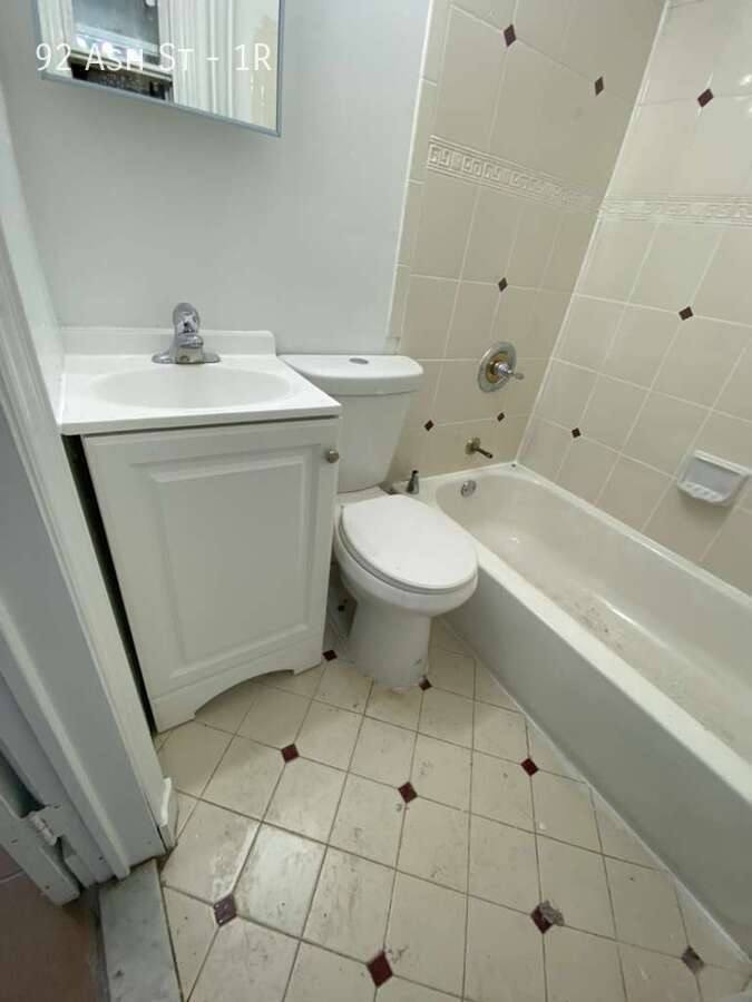 Apartment for rent at 92 Ash St #1R, Yonkers, NY 10701