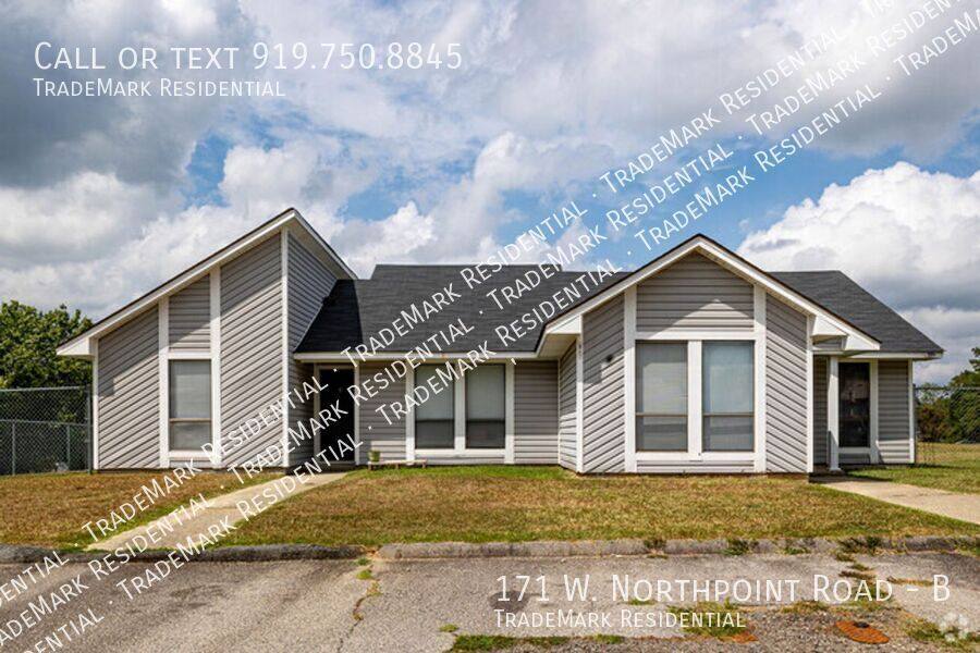 Apartment for rent at 171 W Northpoint Rd #B, Spring Lake, NC 28390
