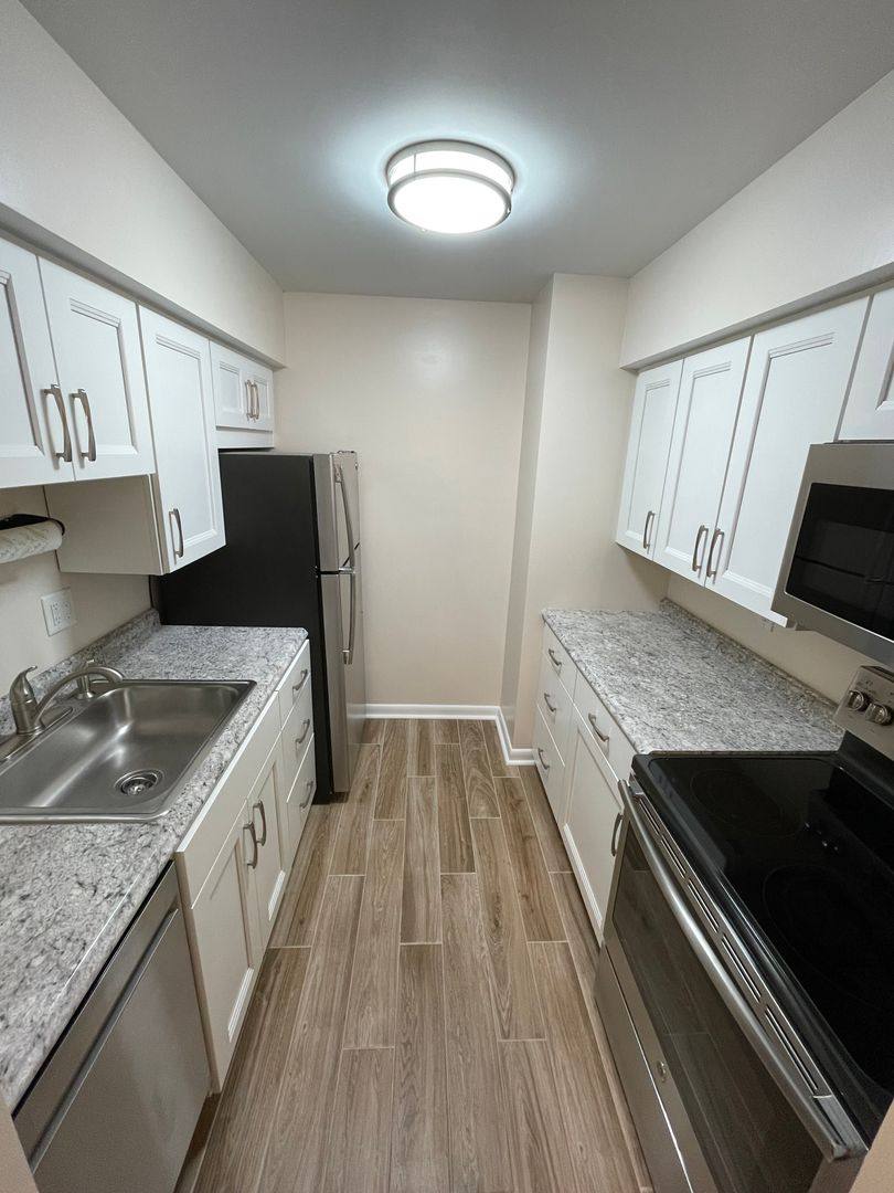 Apartment for rent at 110 N Ave, Pittsburgh, PA 15202