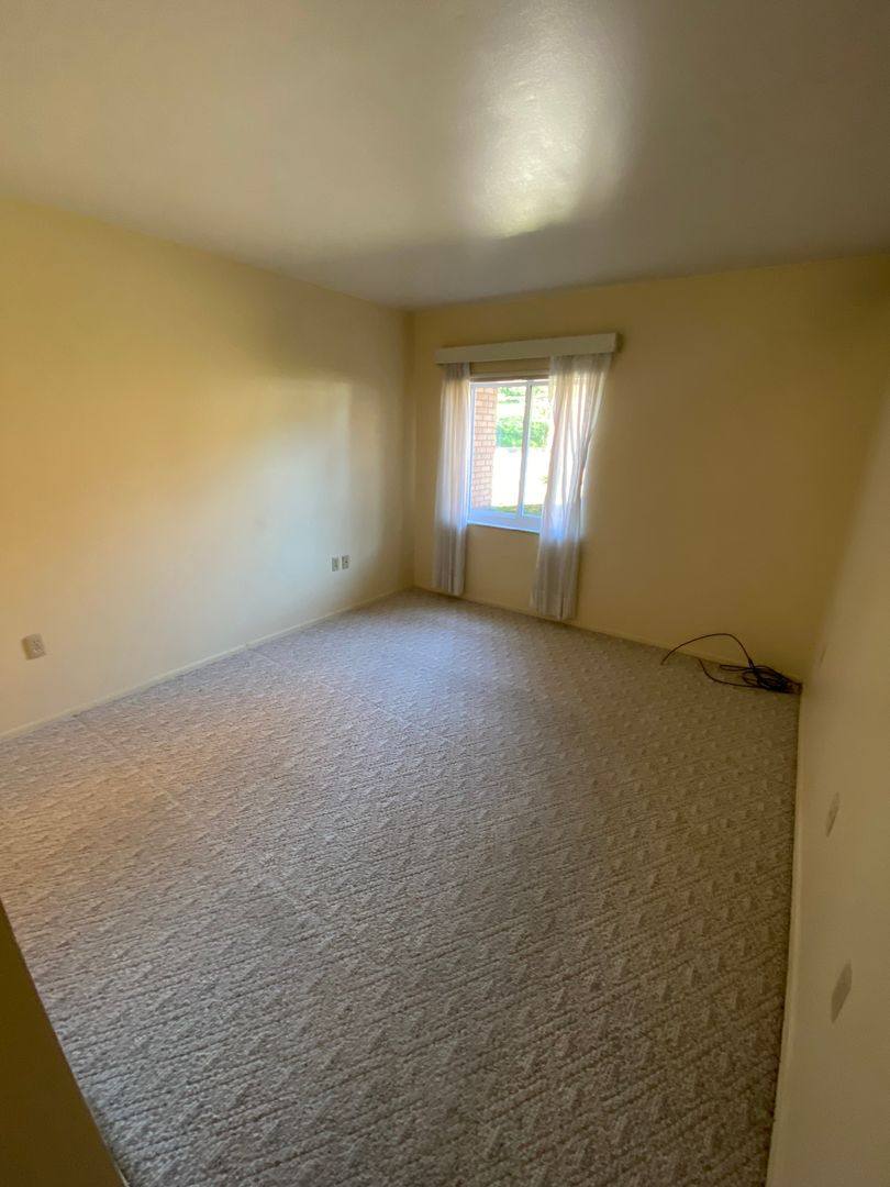 Apartment for rent at 110 N Ave, Pittsburgh, PA 15202