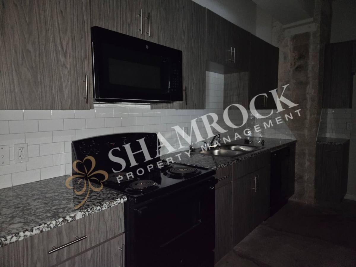 Apartment for rent at 1307 Austin Ave, Waco, TX 76701
