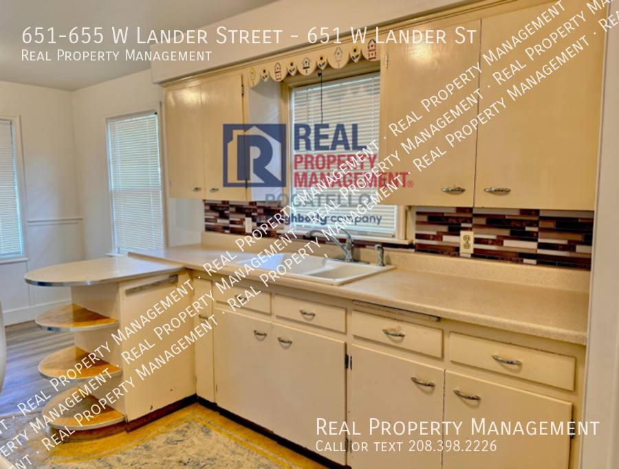 Apartment for rent at 651-655 W Lander St 651, Pocatello, ID 83204