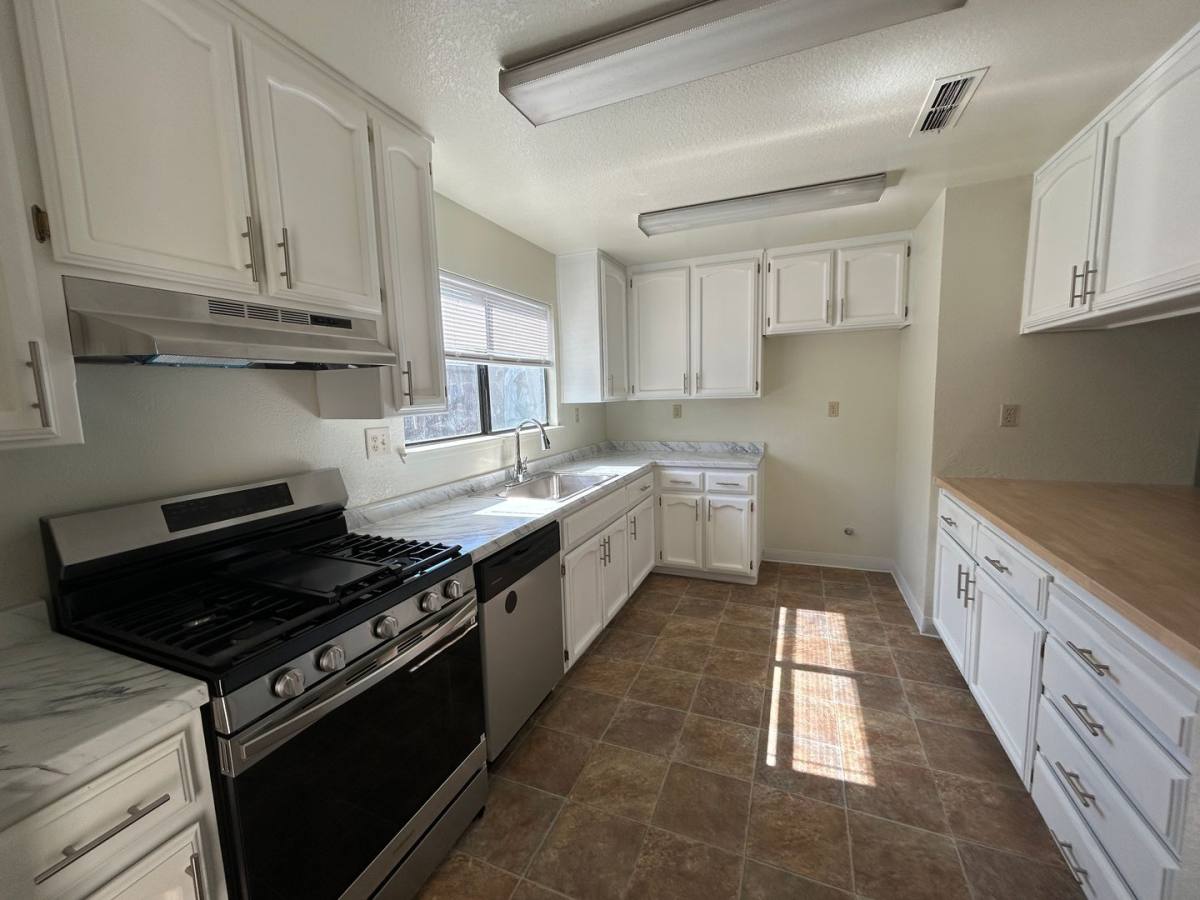 House for rent at 1535 Springville Way, Turlock, CA 95380
