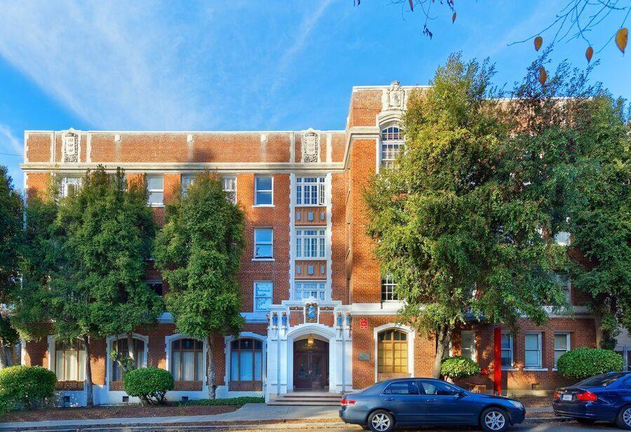 Apartment for rent at 2709 Dwight Way #10, Berkeley, CA 94704