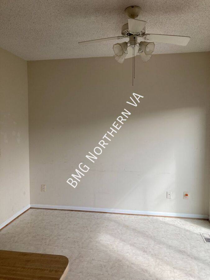 Townhouse for rent at 3045 Madden Court, Herndon, VA 20171