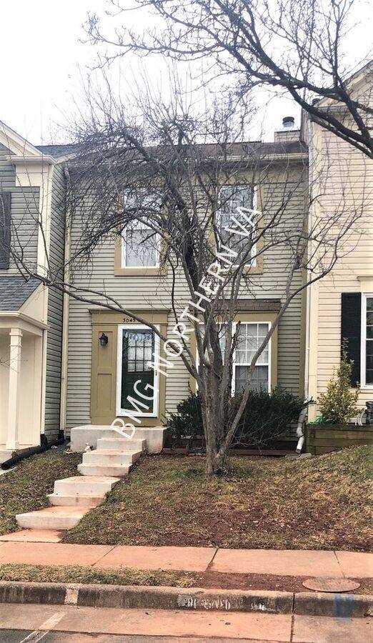 Townhouse for rent at 3045 Madden Court, Herndon, VA 20171