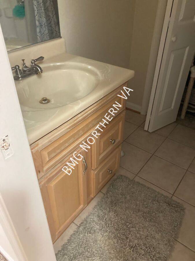 Townhouse for rent at 3045 Madden Court, Herndon, VA 20171