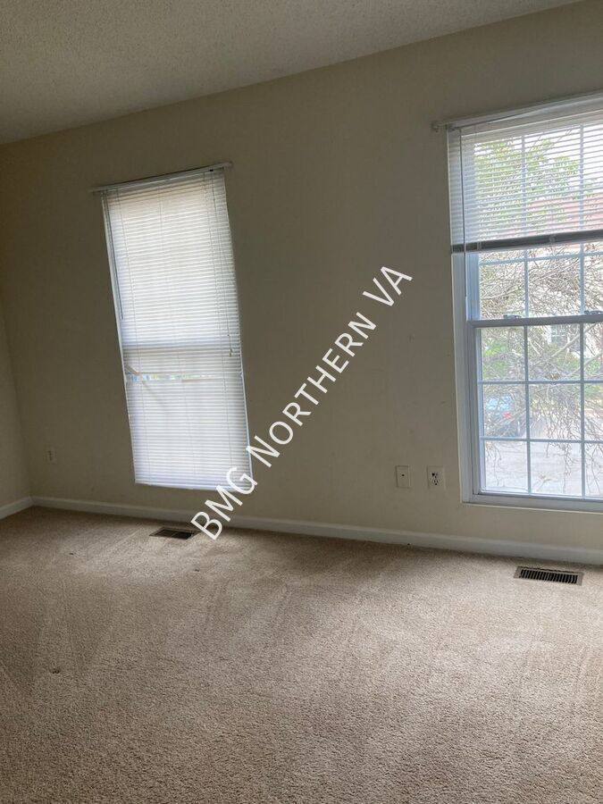 Townhouse for rent at 3045 Madden Court, Herndon, VA 20171