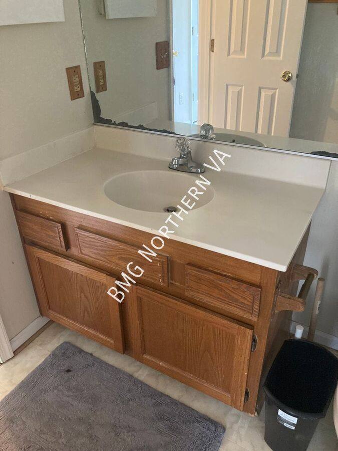 Townhouse for rent at 3045 Madden Court, Herndon, VA 20171
