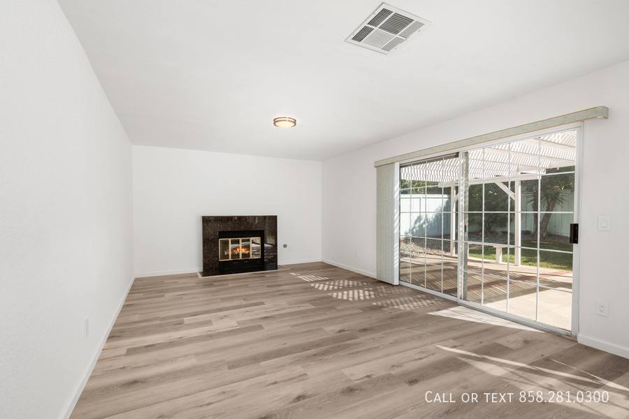 House for rent at 13327 Entreken Ave, San Diego, CA 92129