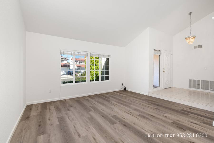 House for rent at 13327 Entreken Ave, San Diego, CA 92129