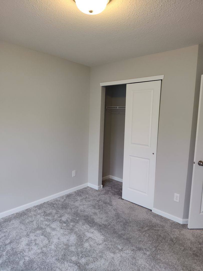 House for rent at 5236 Hampton St NE, Prior Lake, MN 55372