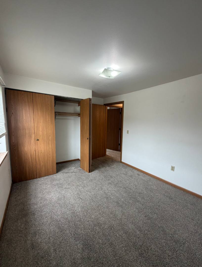 Apartment for rent at 110 W 11th St, Kaukauna, WI 54130
