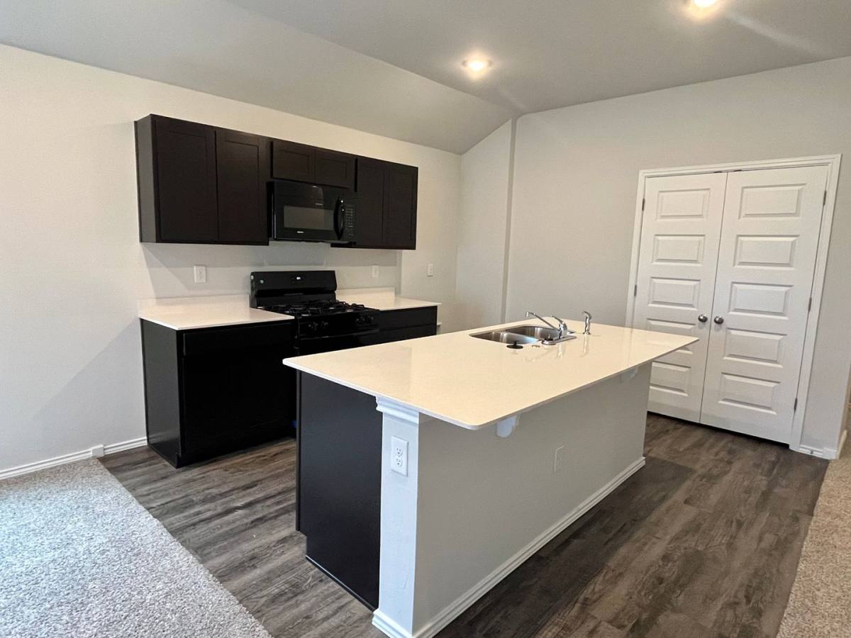 House for rent at 11625 Krew Way, Yukon, OK 73099