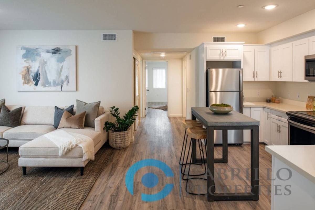 Apartment for rent at 5526 Lauretta St, San Diego, CA 92110