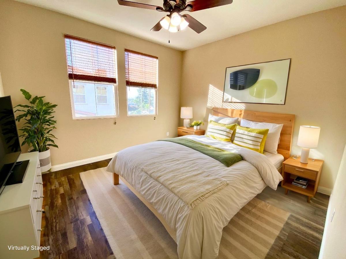 Townhouse for rent at 1029 N Citrus Ave, Covina, CA 91722