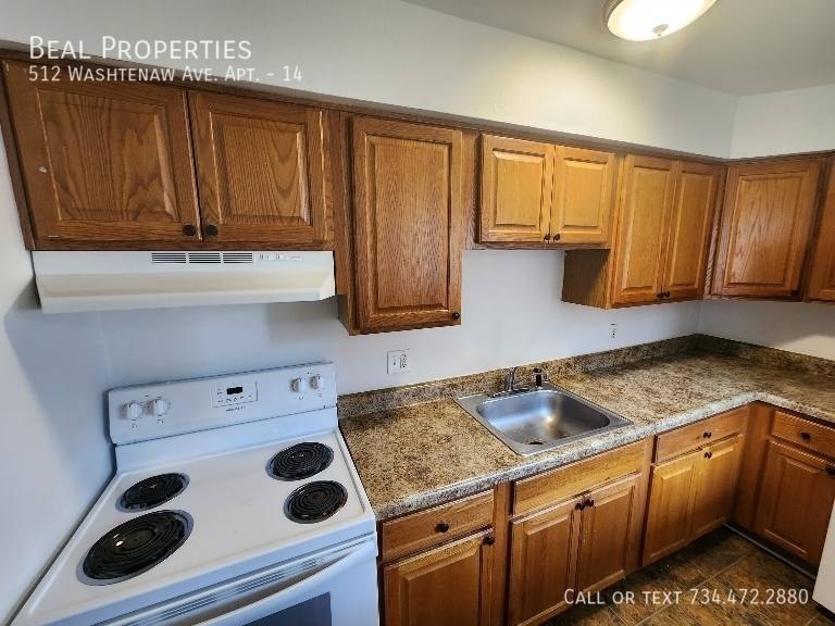 Apartment for rent at 512 Washtenaw Ave #14, Ypsilanti, MI 48197