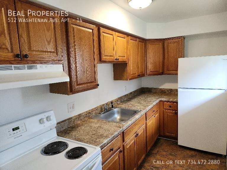 Apartment for rent at 512 Washtenaw Ave #14, Ypsilanti, MI 48197