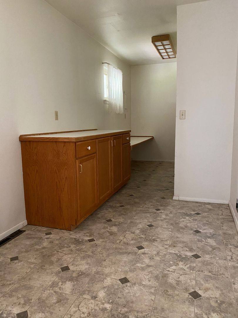 House for rent at 711 Murphy Dr, Alamosa, CO 81101