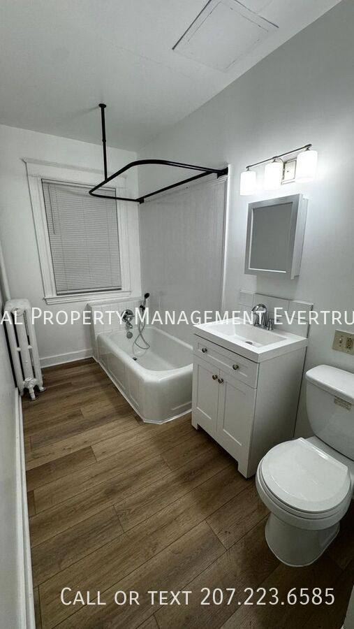 Apartment for rent at 53 Wood St #1 Front First, Lewiston, ME 04240