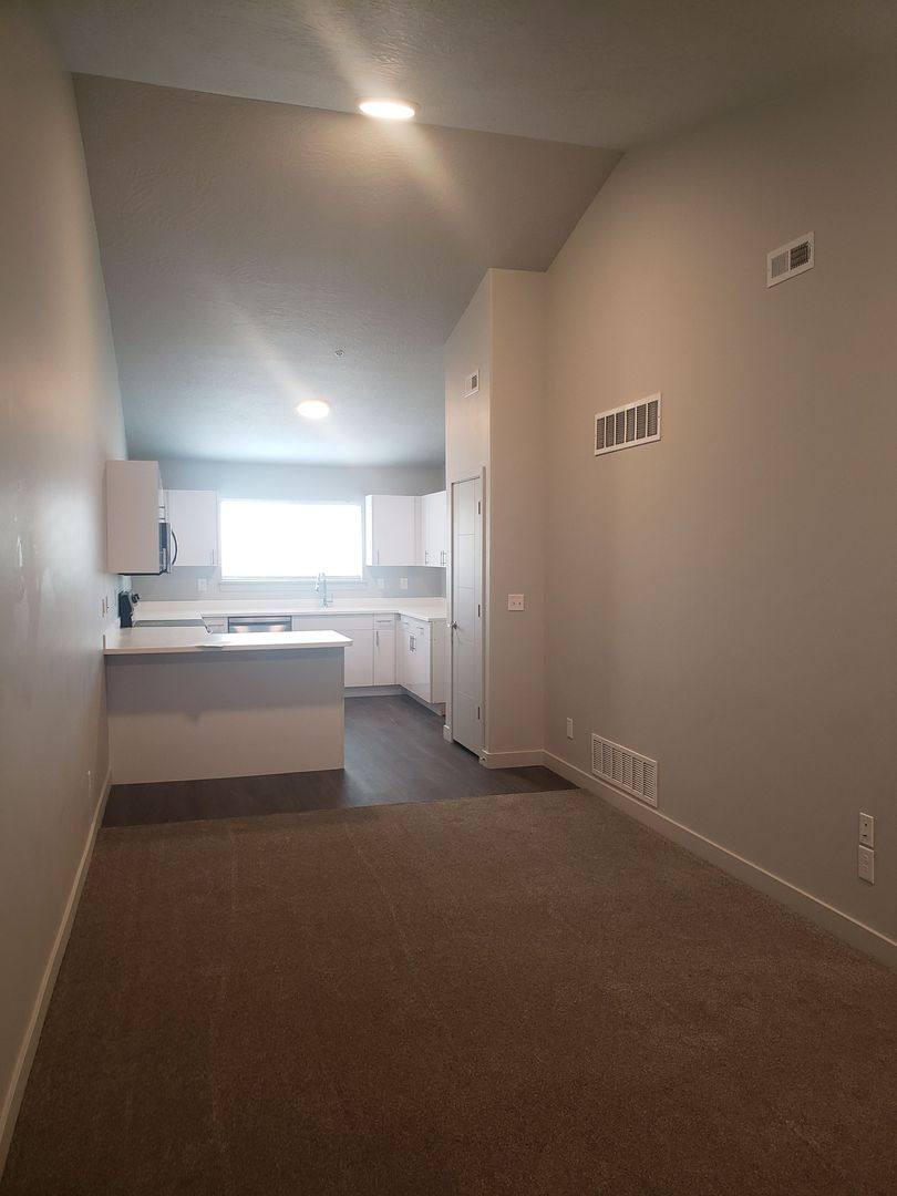 Condo for rent at 1140 W 950 N, Orem, UT 84057