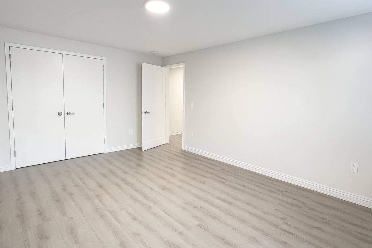Apartment for rent at 21 Oak Terrace, Somerville, NJ 08876