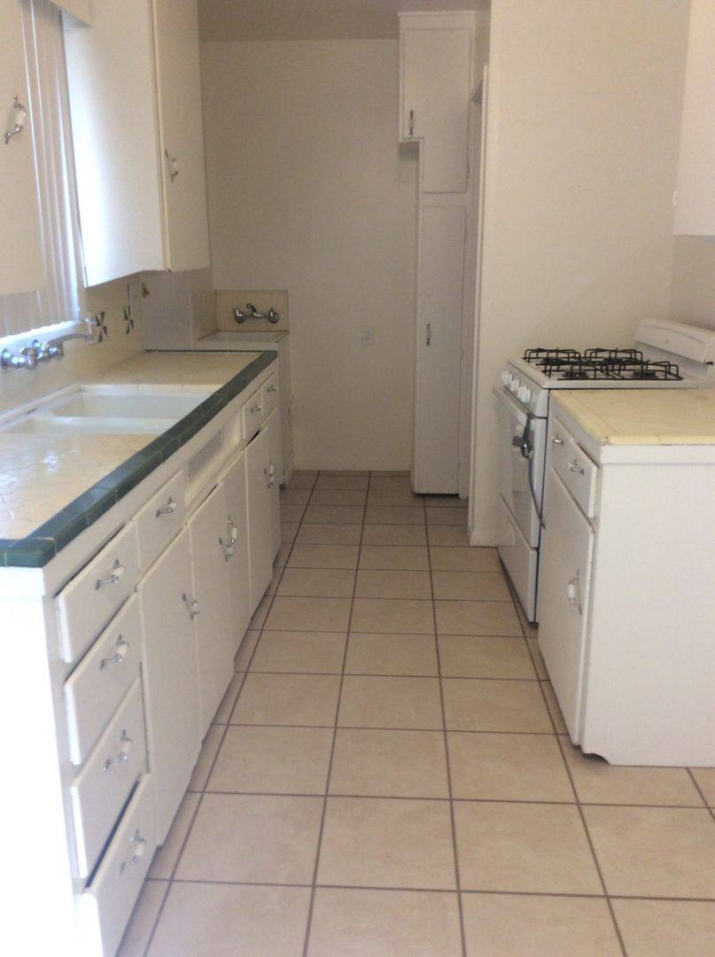 Apartment for rent at 11716-20 Hazeldell Dr, Riverside, CA 92505