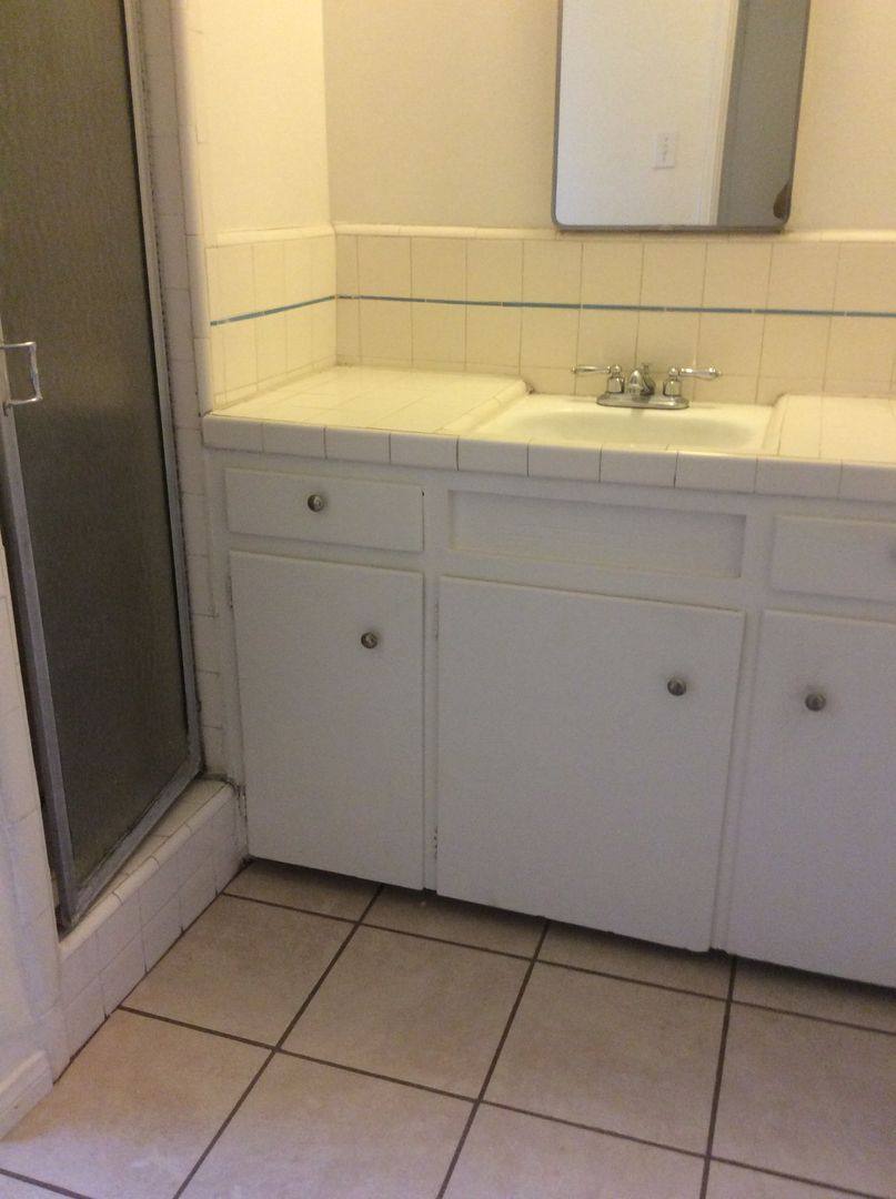 Apartment for rent at 11716-20 Hazeldell Dr, Riverside, CA 92505