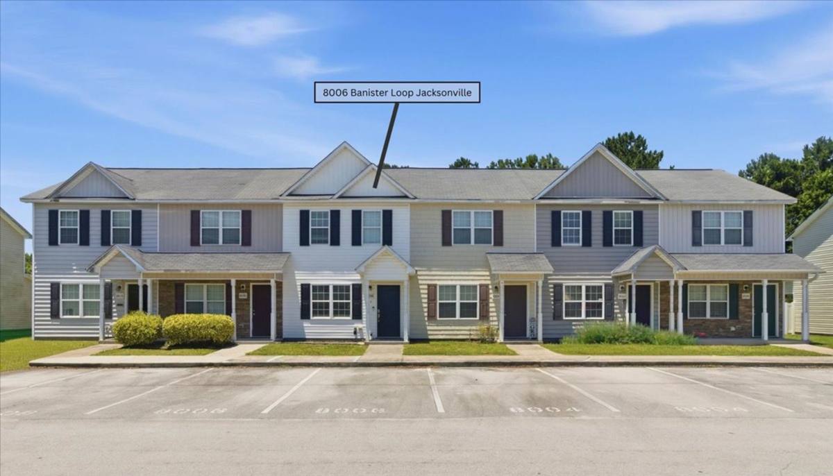 Townhouse for rent at 8006 Banister Loop, Jacksonville, NC 28546