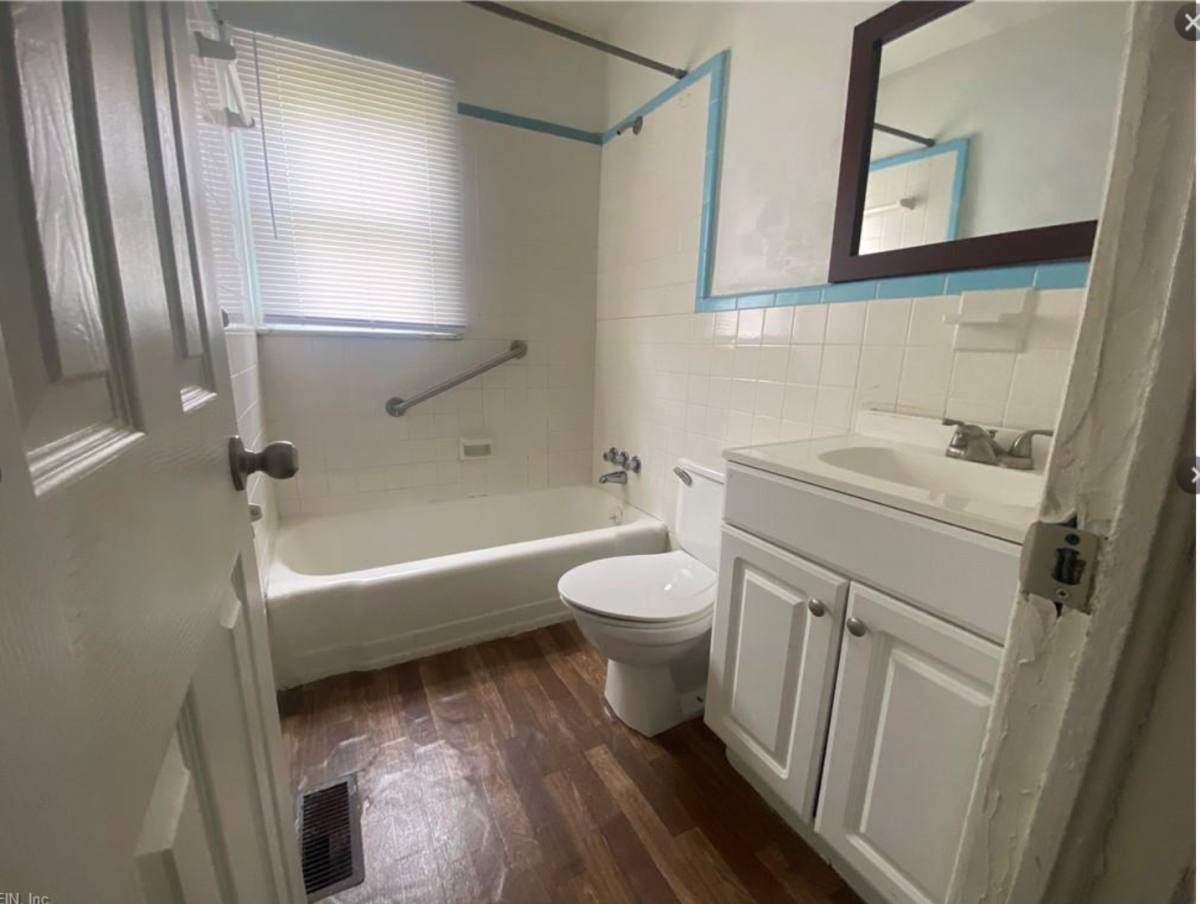 House for rent at 147 Allard Rd, Portsmouth, VA 23701