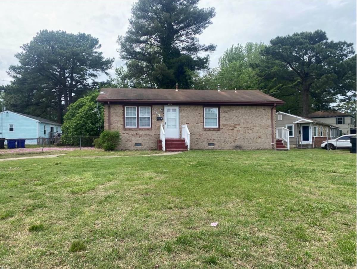 House for rent at 147 Allard Rd, Portsmouth, VA 23701