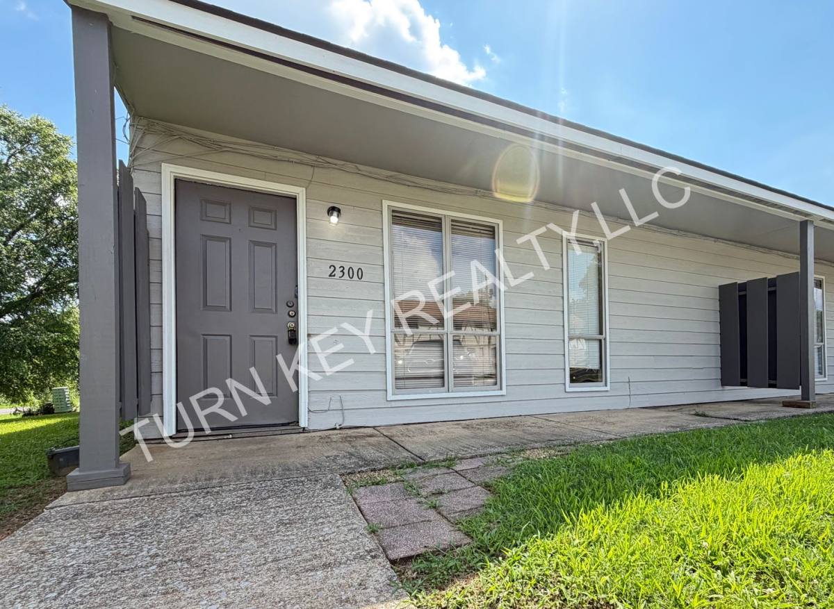 Condo for rent at 2300 Grayson Valley Circle, Birmingham, AL 35235