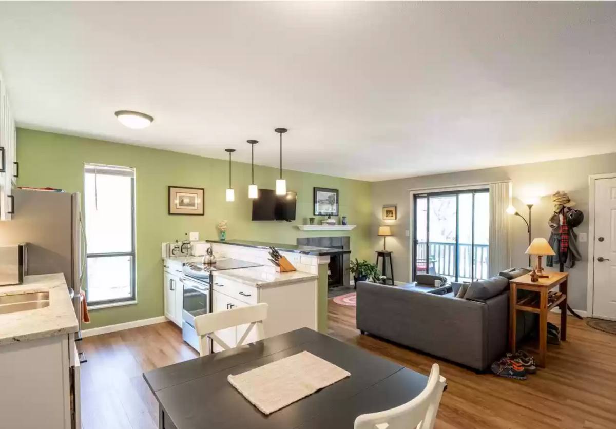 Apartment for rent at 665 Manhattan Dr, Boulder, CO 80303