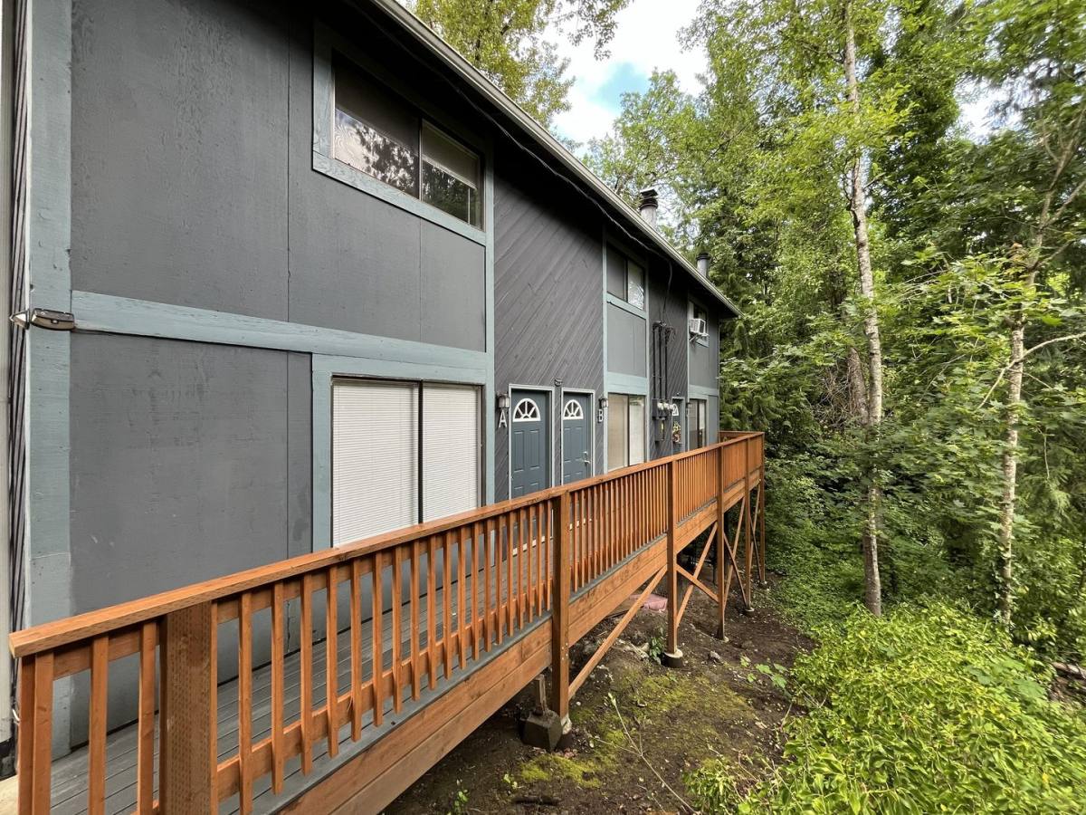 Apartment for rent at 4911 SW Beaverton Hillsdale Highway A, Portland, OR 97211