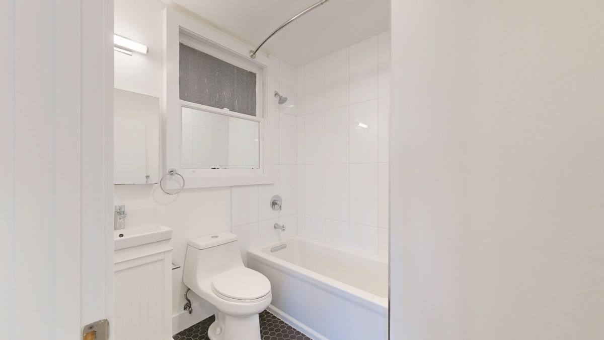 Apartment for rent at 980 Bush St #412, San Francisco, CA 94109