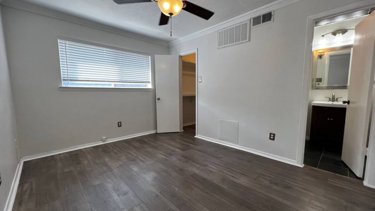 Apartment for rent at 2805 Reagan St, Dallas, TX 75219