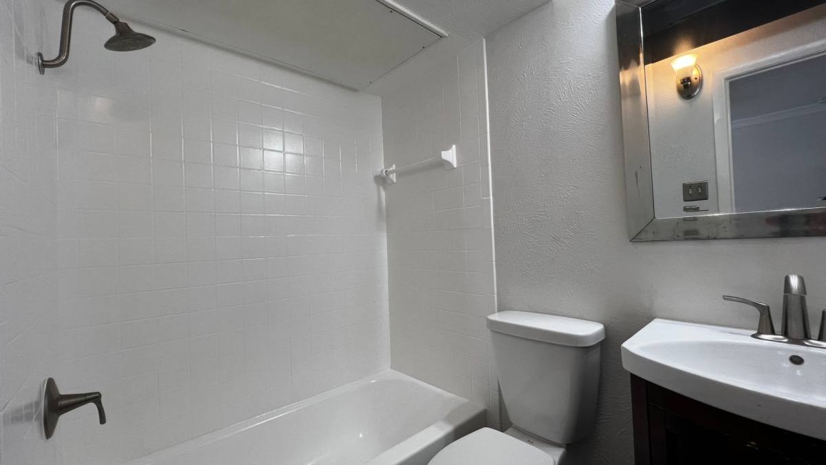 Apartment for rent at 2805 Reagan St, Dallas, TX 75219