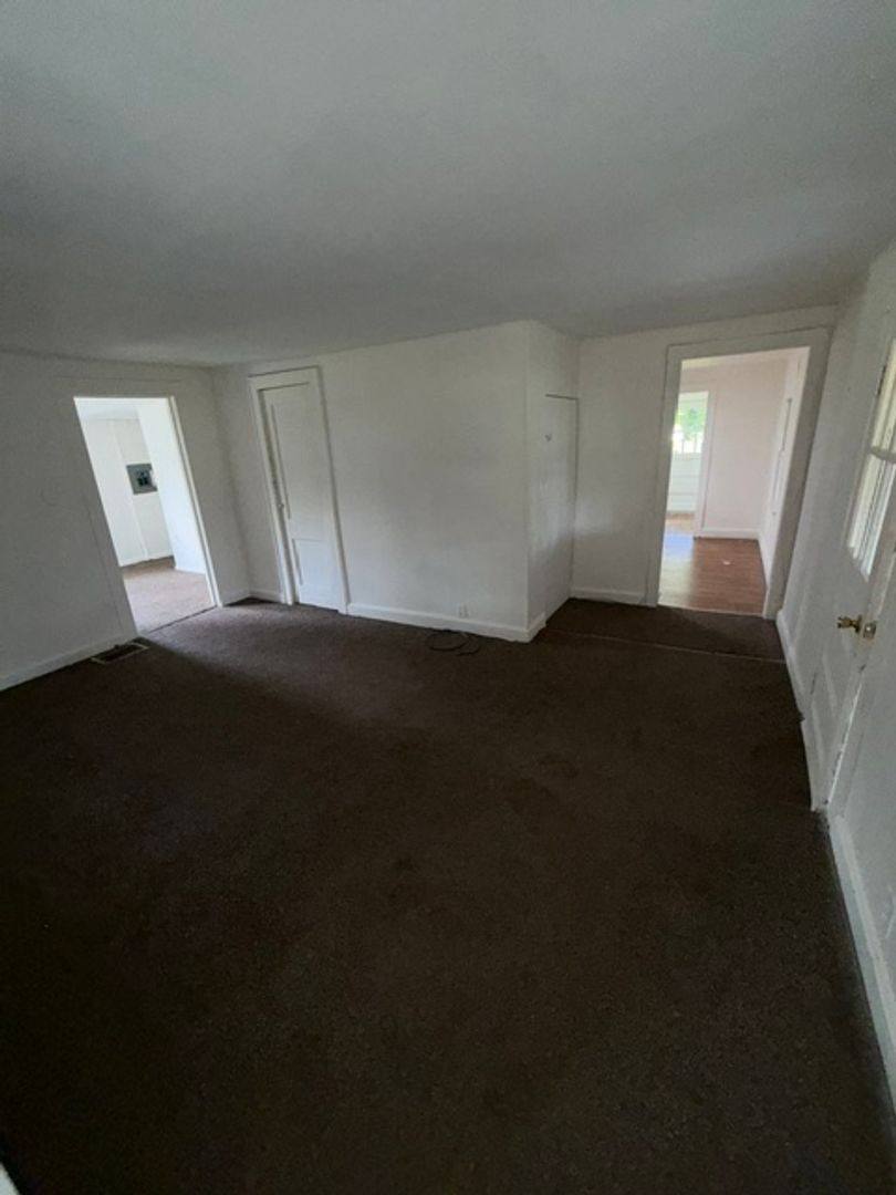 House for rent at 1655 Eastwood Ave, Evansville, IN 47714